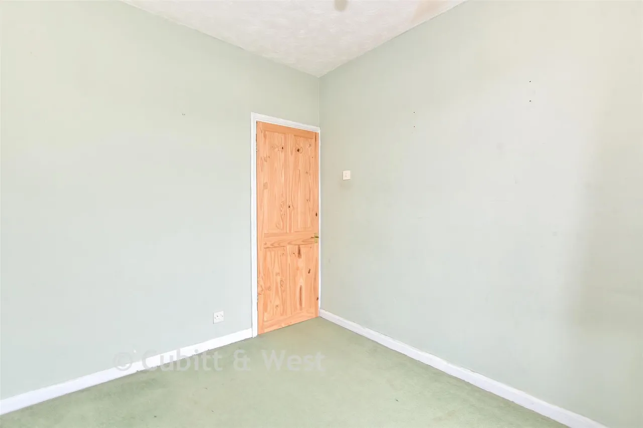 Dartmouth Road, Portsmouth, PO3, photo 6