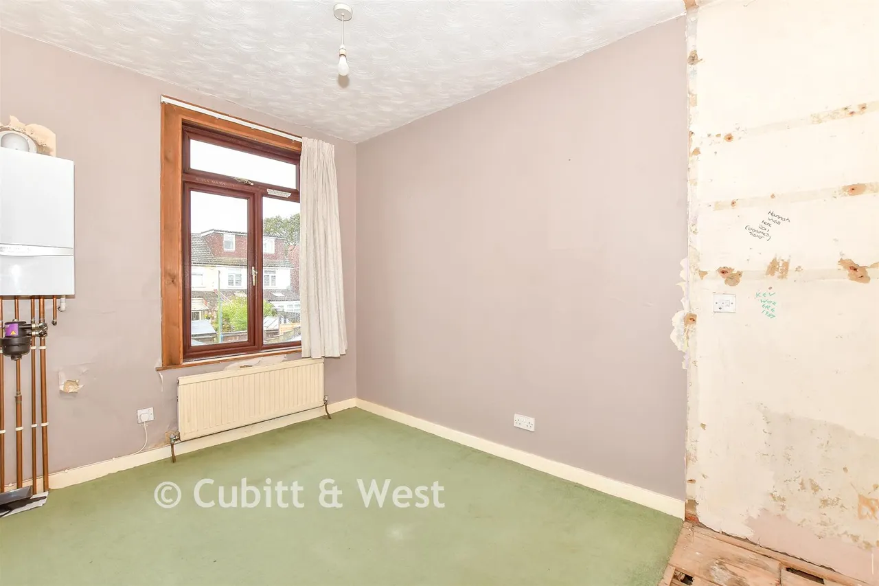 Dartmouth Road, Portsmouth, PO3, photo 5