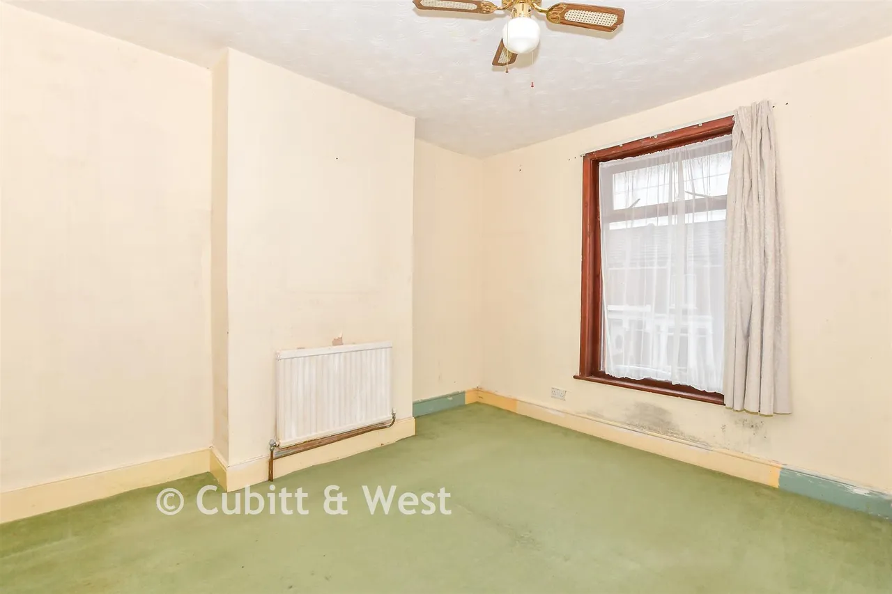 Dartmouth Road, Portsmouth, PO3, photo 7