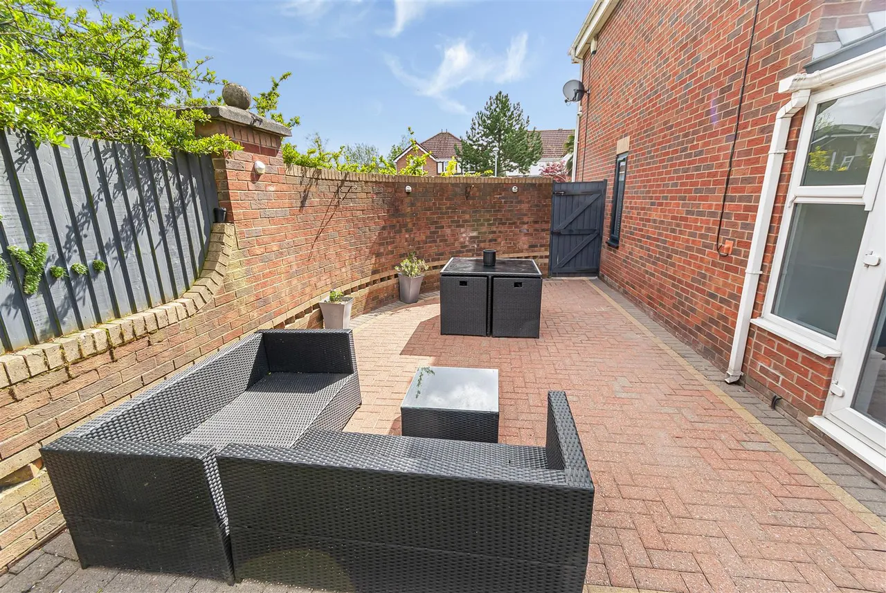 Reedley Drive, Ellenbrook, Worsley, Salford, M28 7XR, photo 28