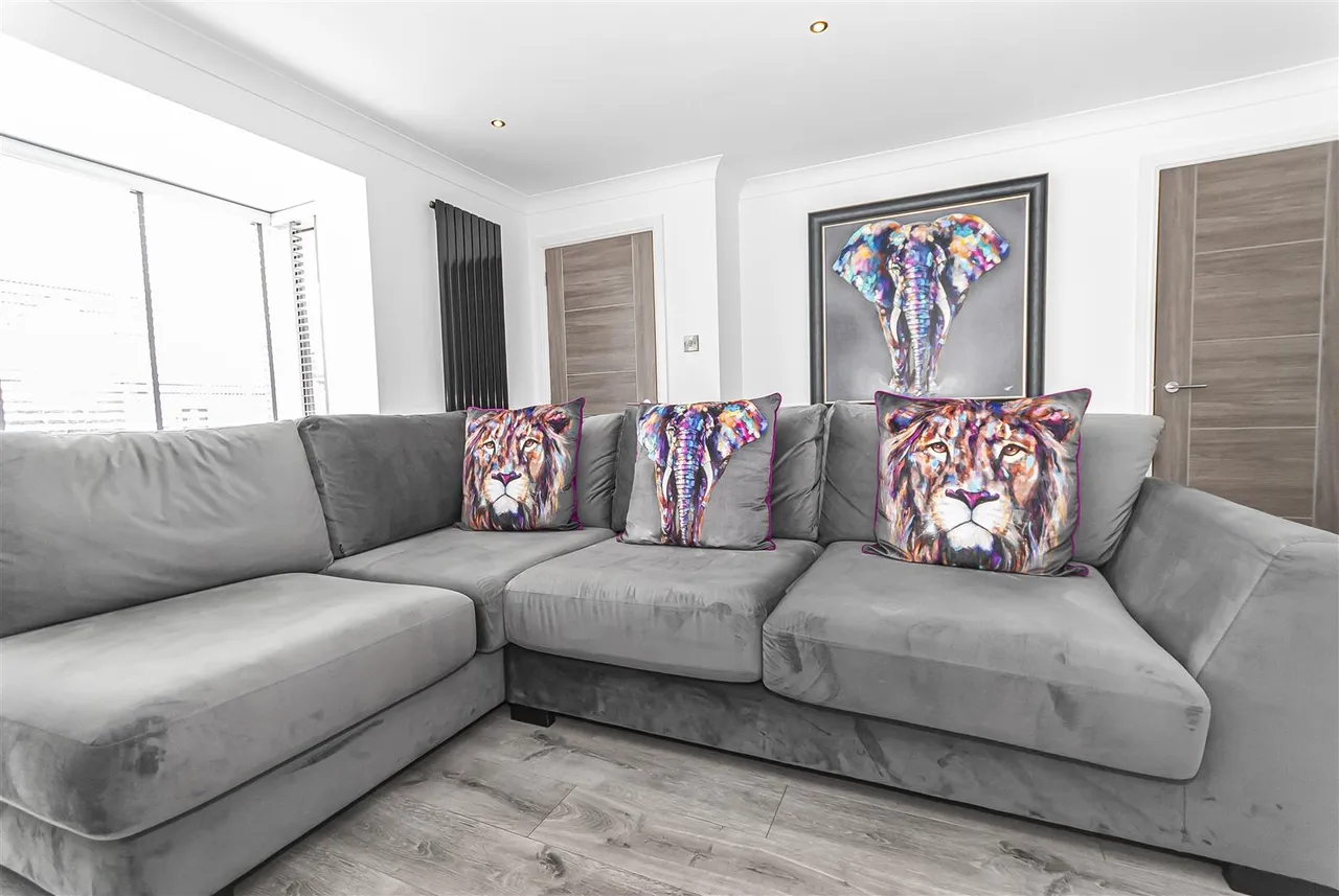 Reedley Drive, Ellenbrook, Worsley, Salford, M28 7XR, photo 7
