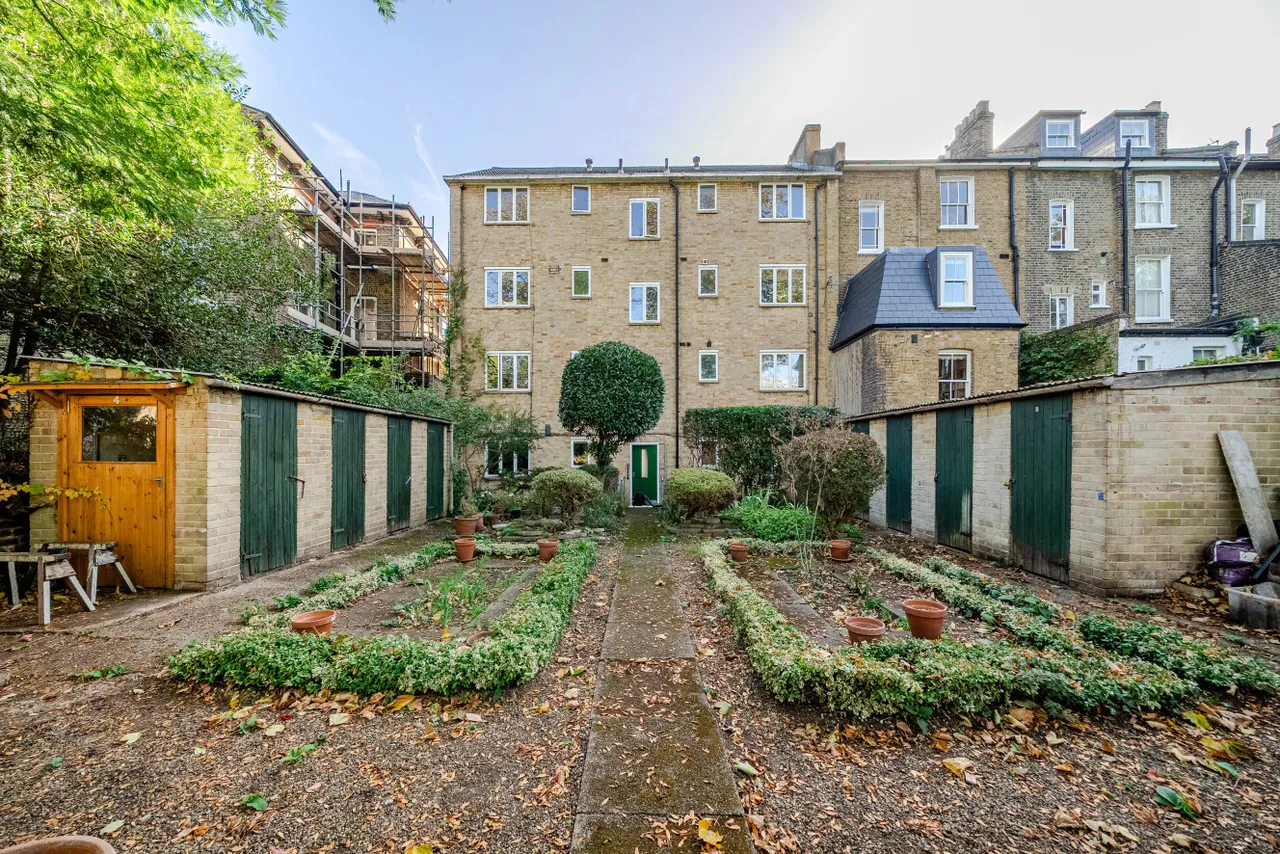 Grafton Square, Clapham, SW4, photo 14