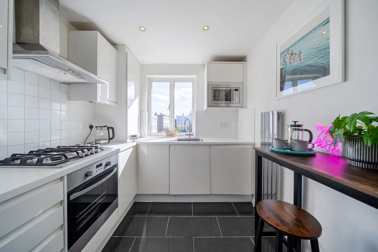 Grafton Square, Clapham, SW4, photo 4