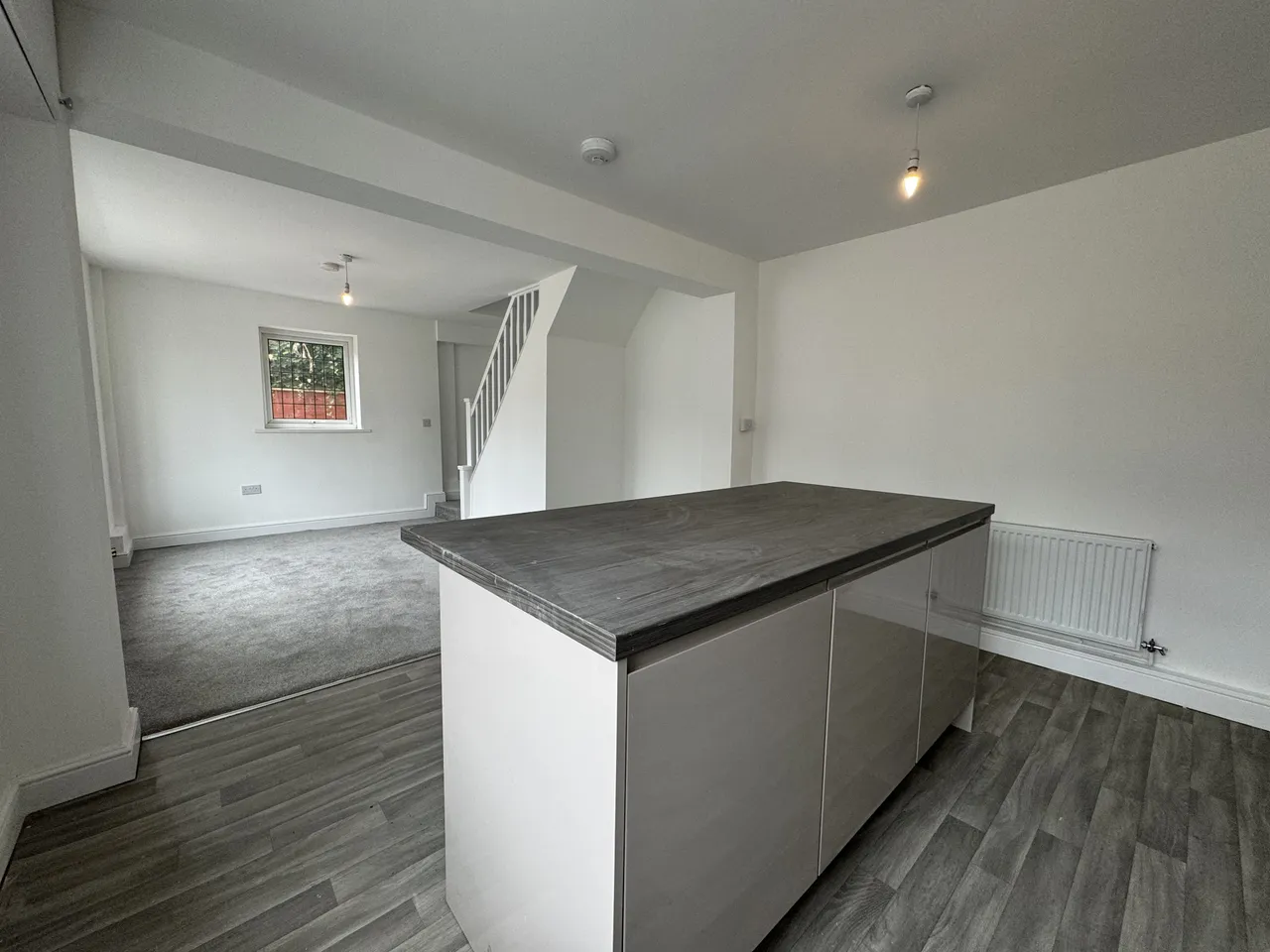 St Lawrence Road, North Wingfield S42, photo 8