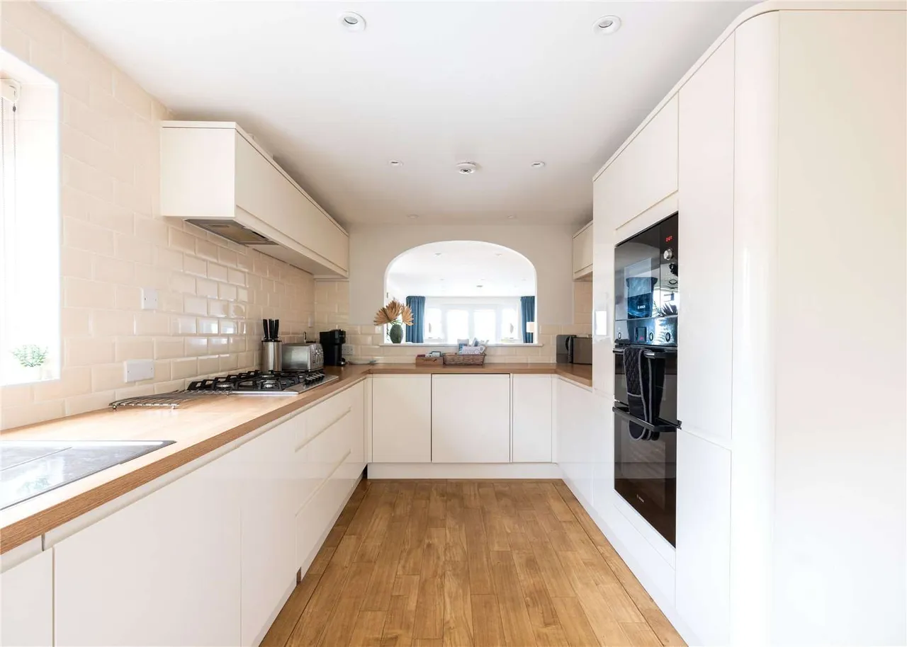 Carbis Beach Apartments, Carbis Bay, St. Ives, Cornwall, TR26 2JL, photo 3