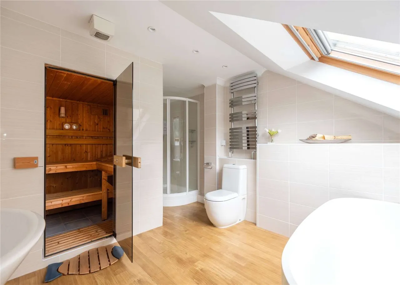 Carbis Beach Apartments, Carbis Bay, St. Ives, Cornwall, TR26 2JL, photo 12