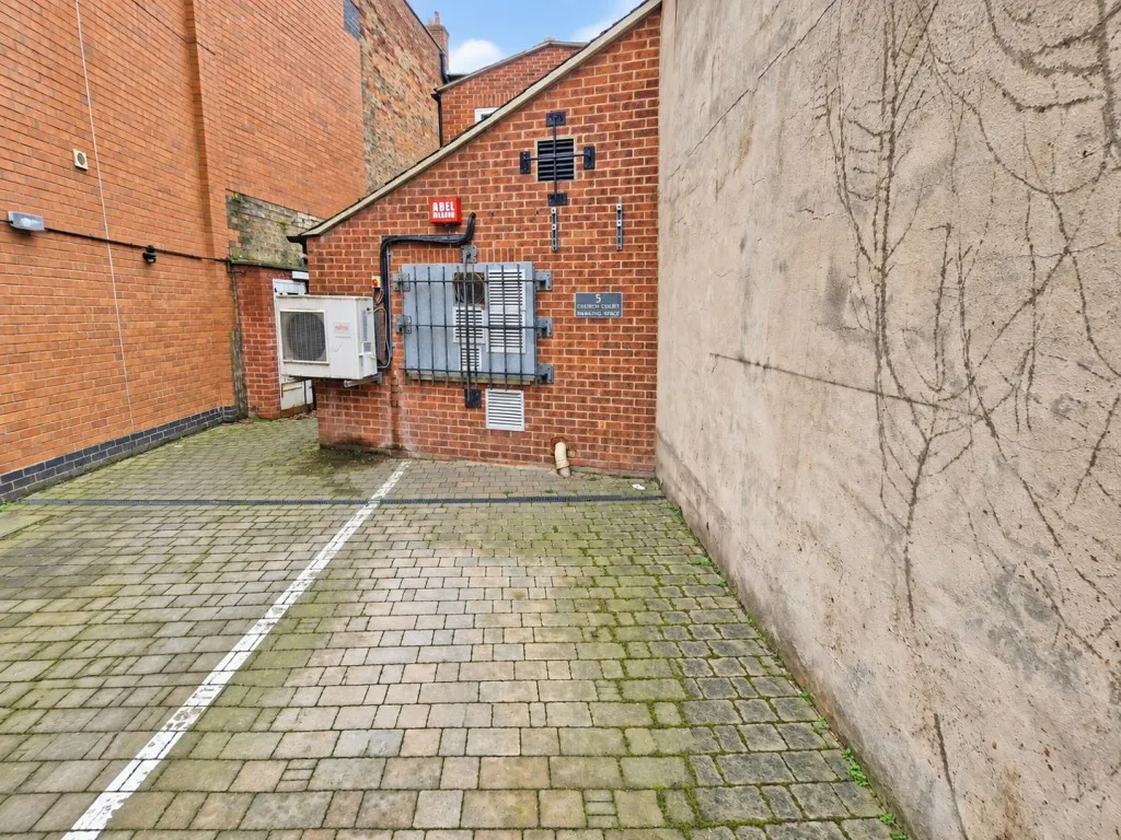 Little Church Street, Rugby, photo 17