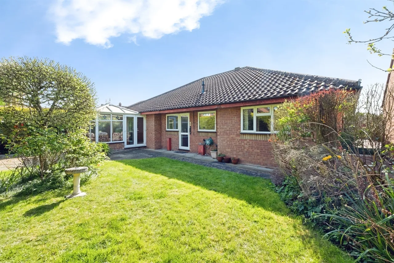 Wedgwood Avenue, Blakelands, Milton Keynes, photo 3