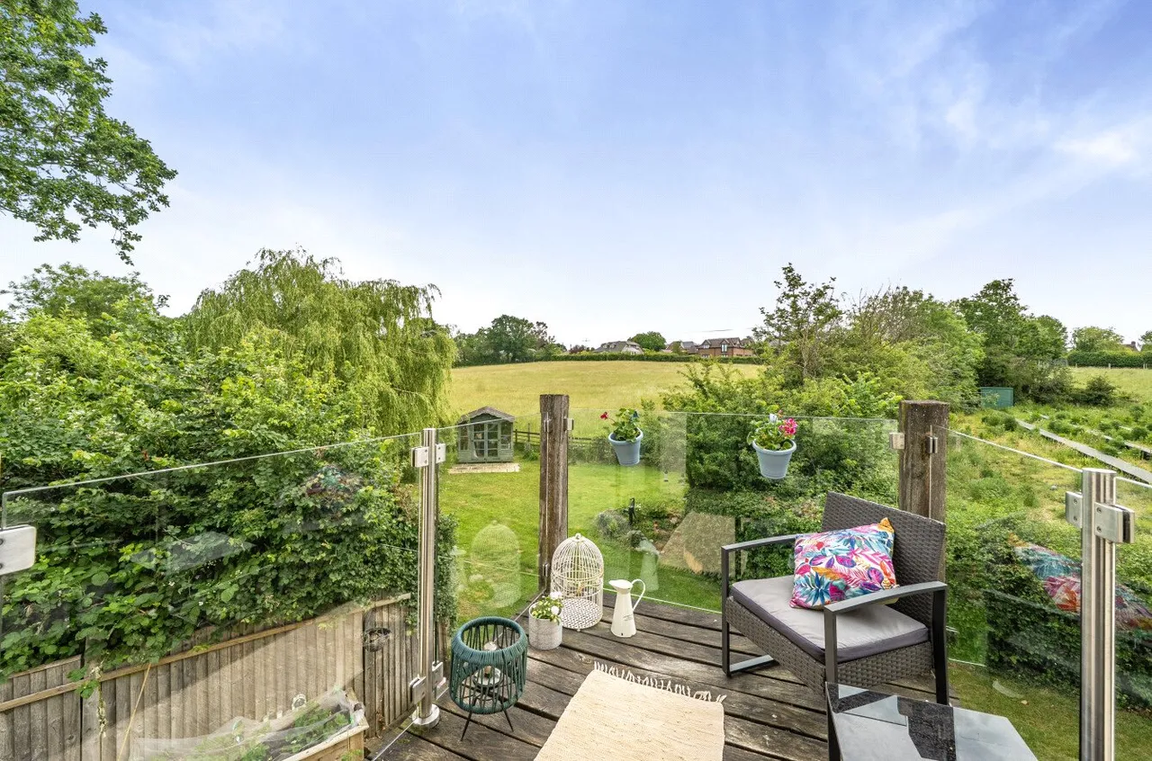 Maurys Lane, West Wellow, Romsey, Hampshire, SO51 6DB, photo 9