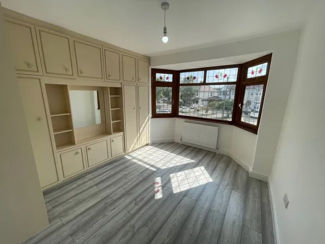Rom Crescent, Romford, RM7, photo 12