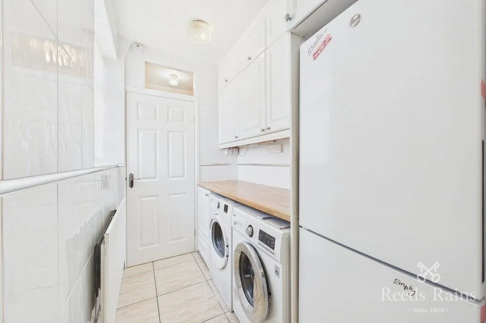 Hollin Lane, Crigglestone, West Yorkshire, WF4, photo 10