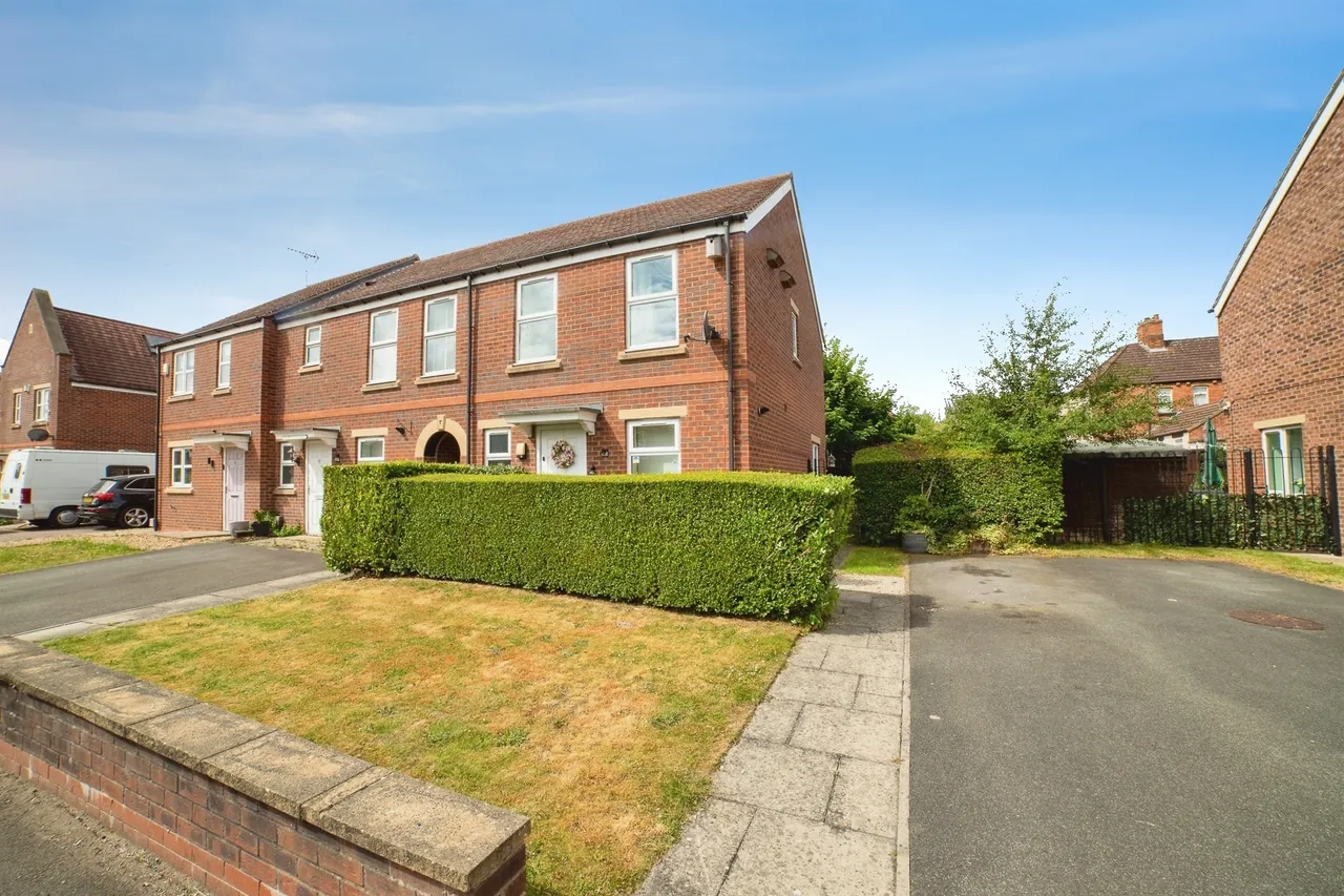 2 bed house for sale, Church Drive, Shirebrook, NG20