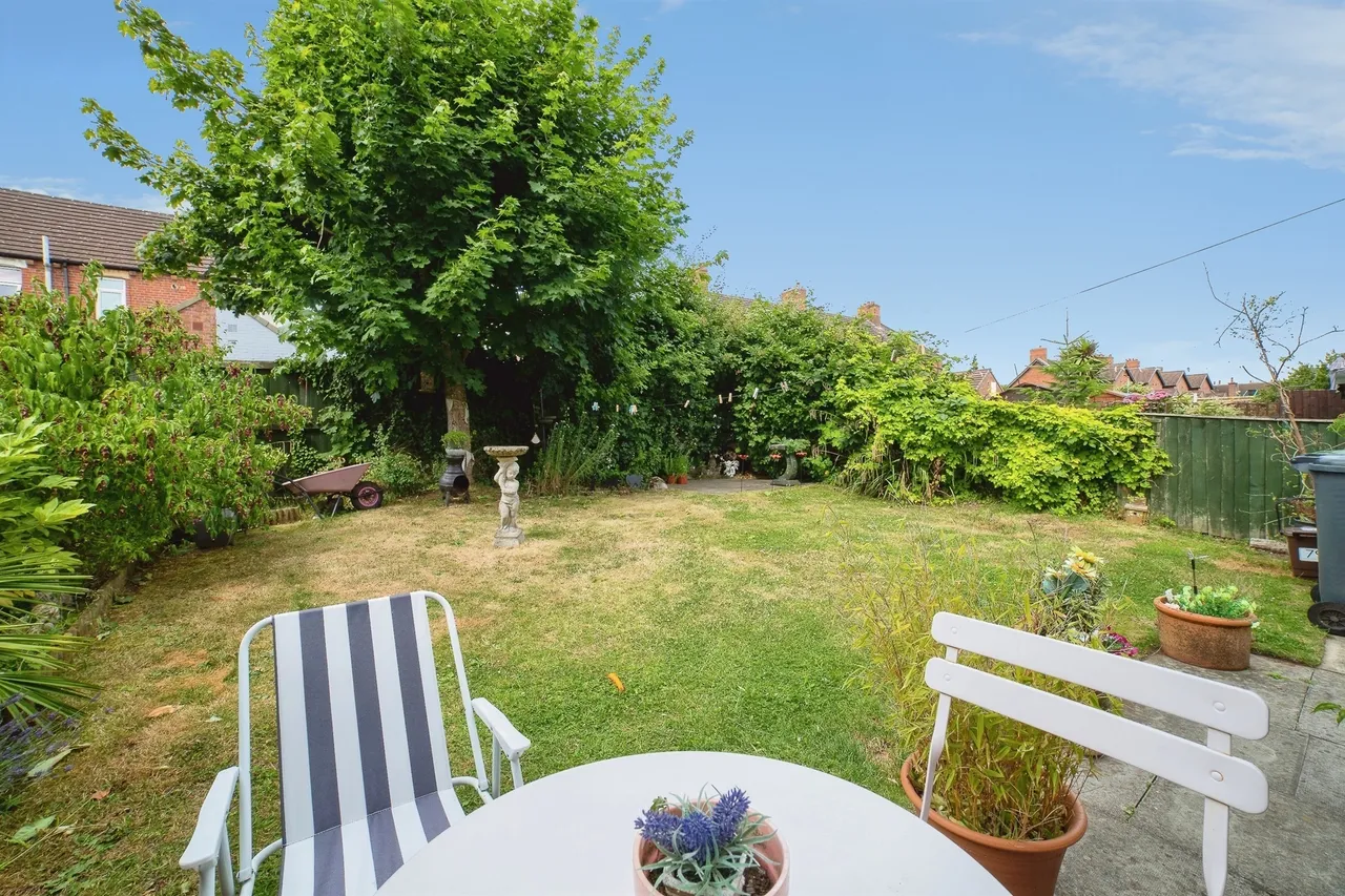 Church Drive, Shirebrook, NG20, photo 16