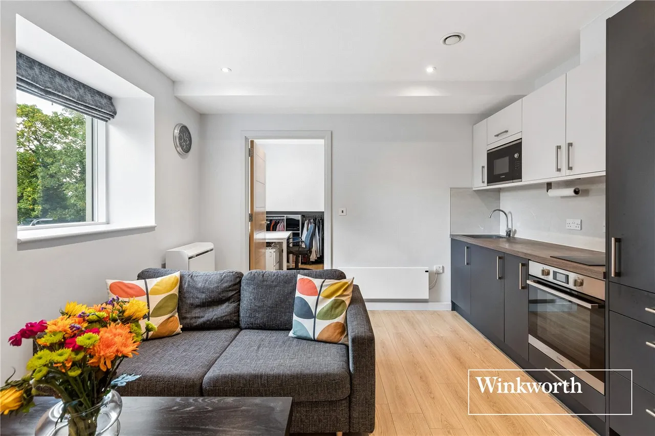 Shakespeare Road, Finchley, London, United Kingdom, N3, photo 5