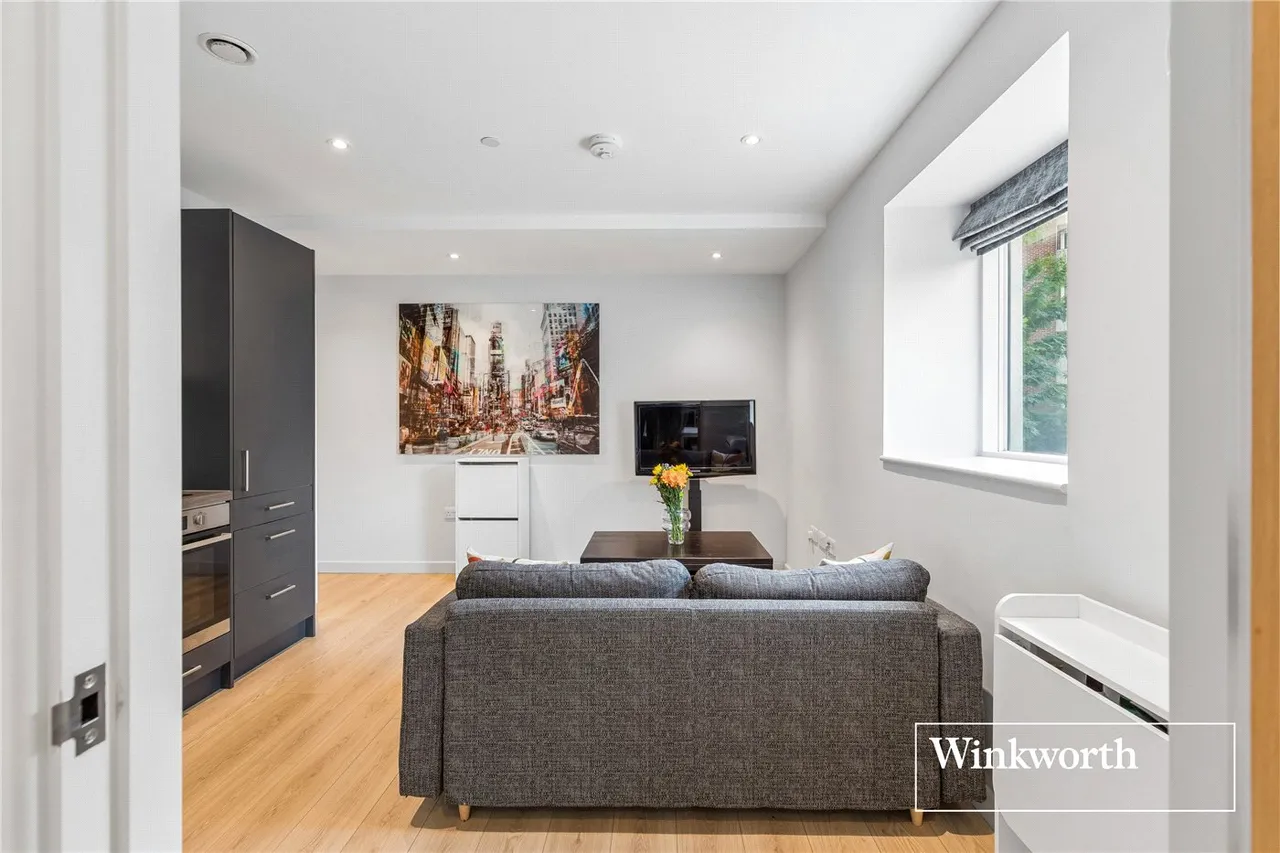 Shakespeare Road, Finchley, London, United Kingdom, N3, photo 8