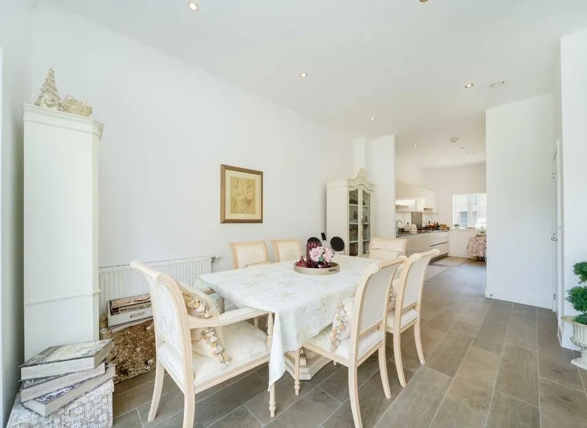 Delta Mews, Finchley, NW7, photo 3