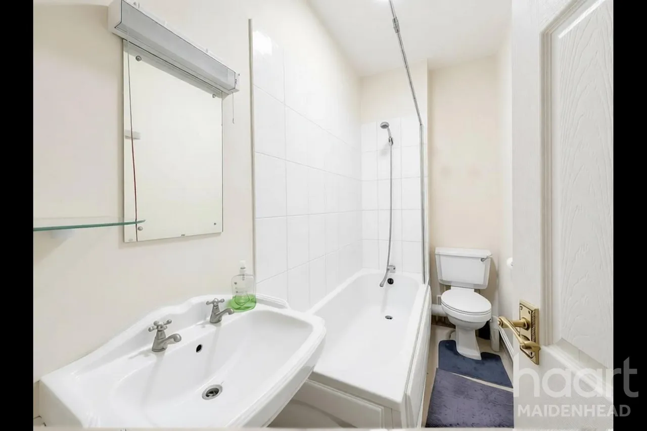 Upton Park, Slough, SL1, photo 5