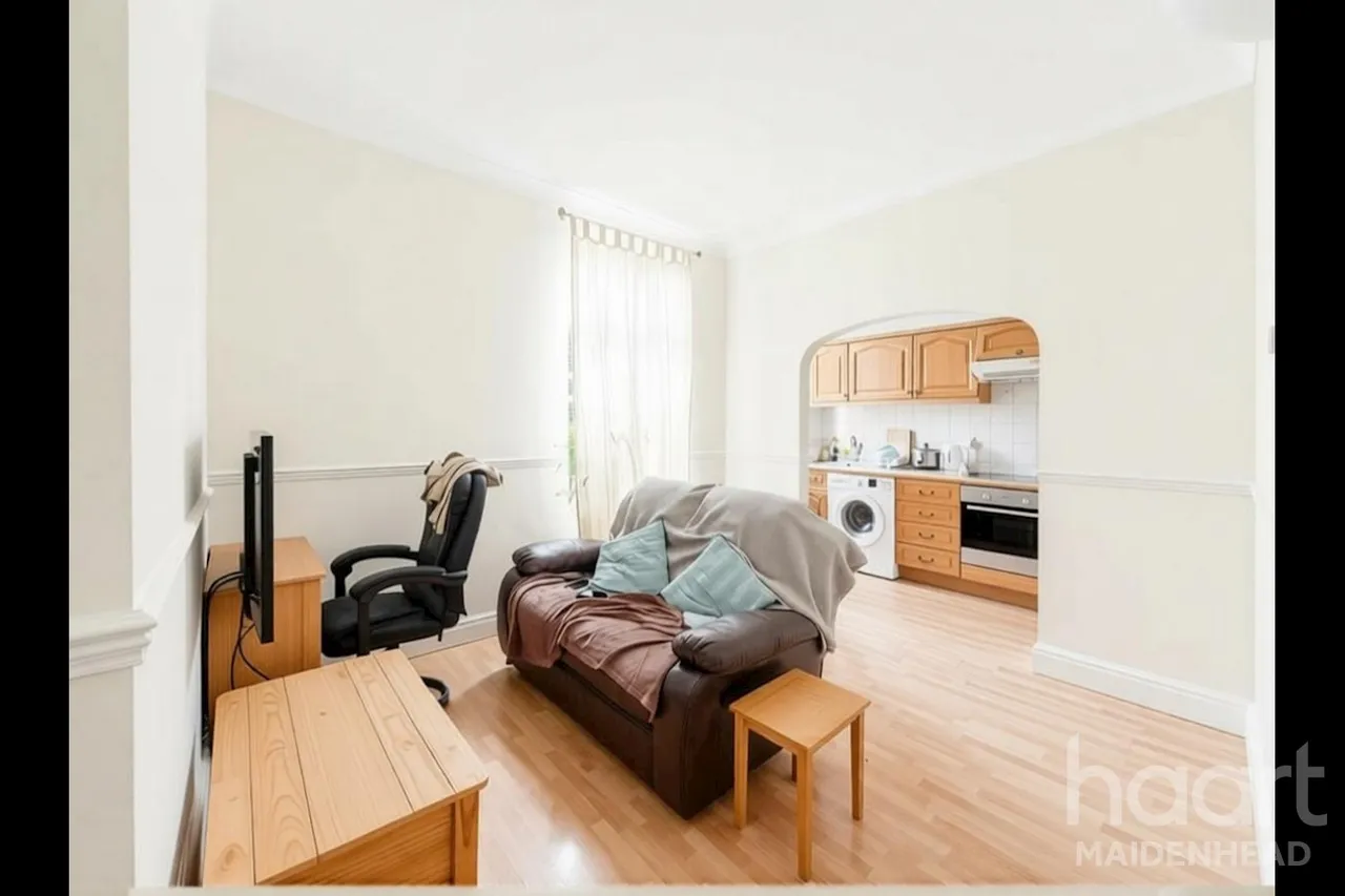 Upton Park, Slough, SL1, photo 3