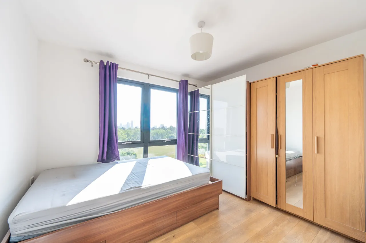 69 Williams Way, Wembley, photo 9