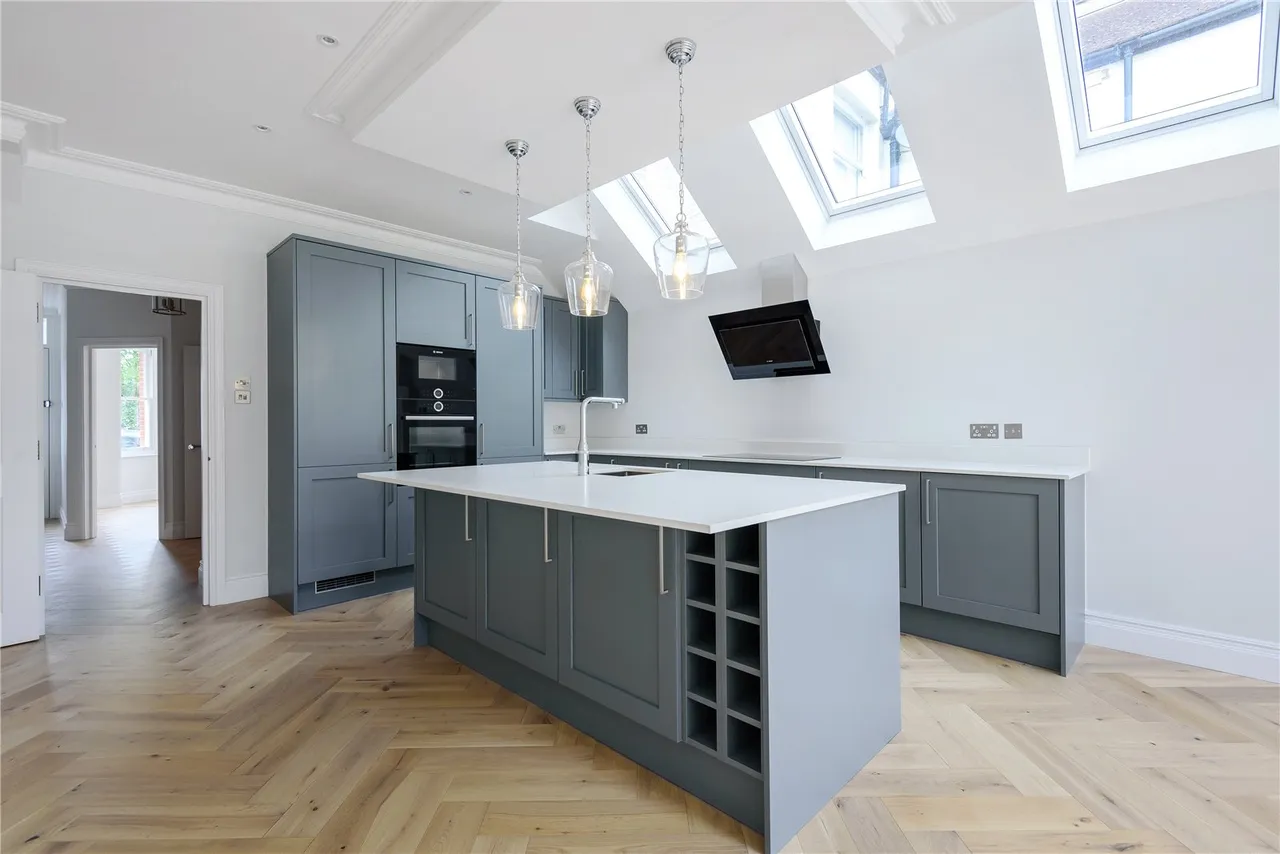 Tudor Road, Hampton, TW12 2NF, photo 5