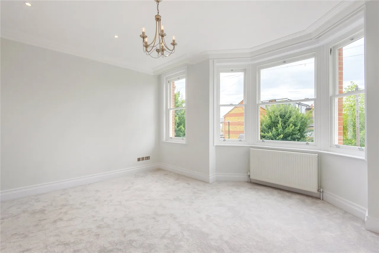 Tudor Road, Hampton, TW12 2NF, photo 9