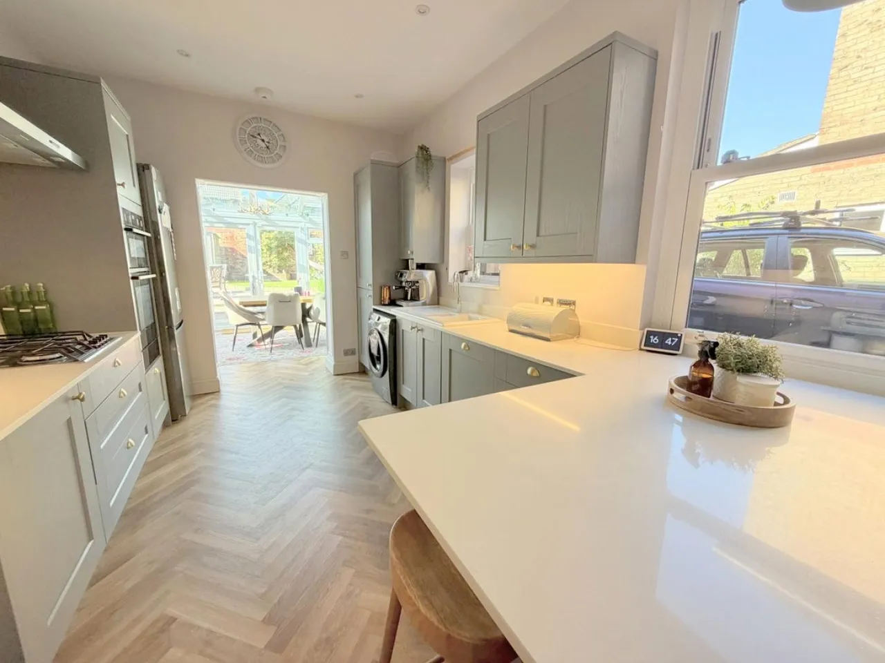 Alexandra Road, BH14, photo 5