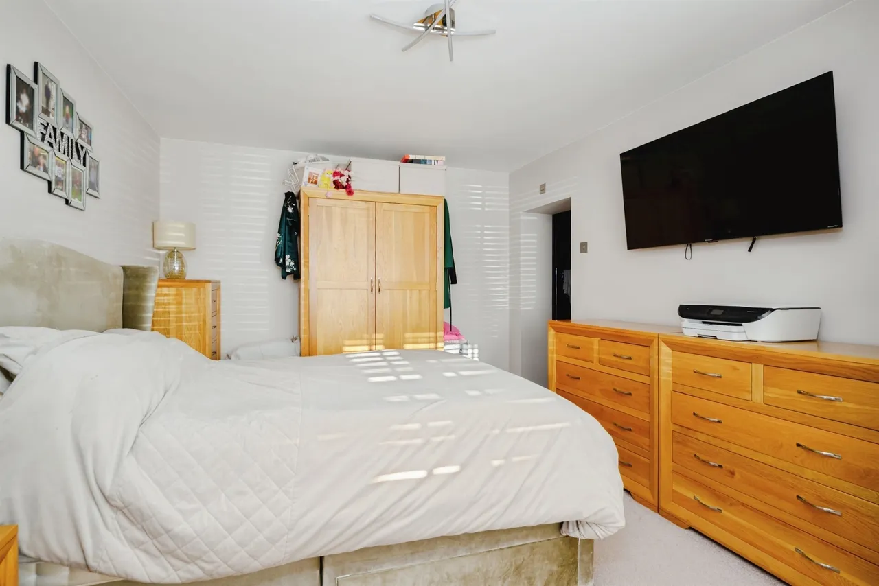 Lawson Avenue, Peterborough, photo 8