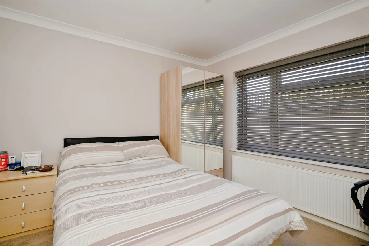 Lawson Avenue, Peterborough, photo 9