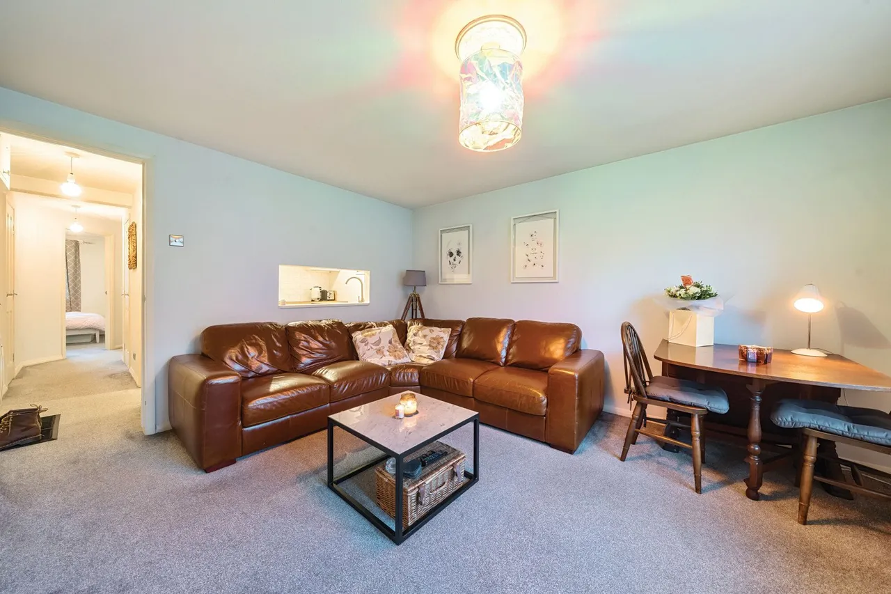 Weald Close, SE16, photo 9