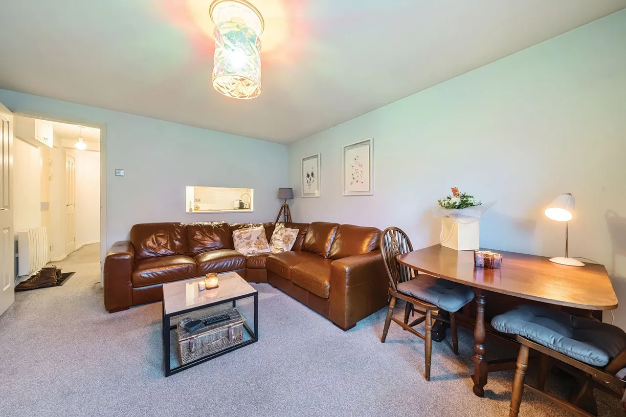 Weald Close, SE16, photo 7