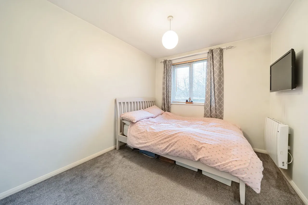 Weald Close, SE16, photo 10