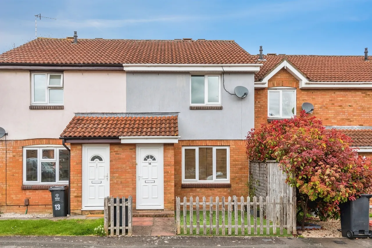 Percheron Close, Shaw, Swindon, photo 4
