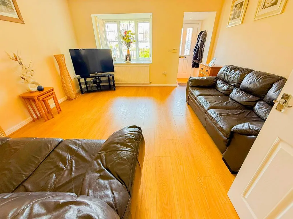 The Laurels, Erdington, B24, photo 2