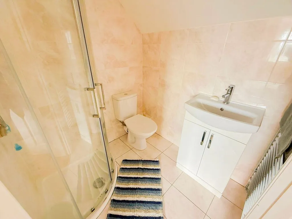 The Laurels, Erdington, B24, photo 9