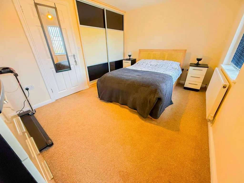 The Laurels, Erdington, B24, photo 5