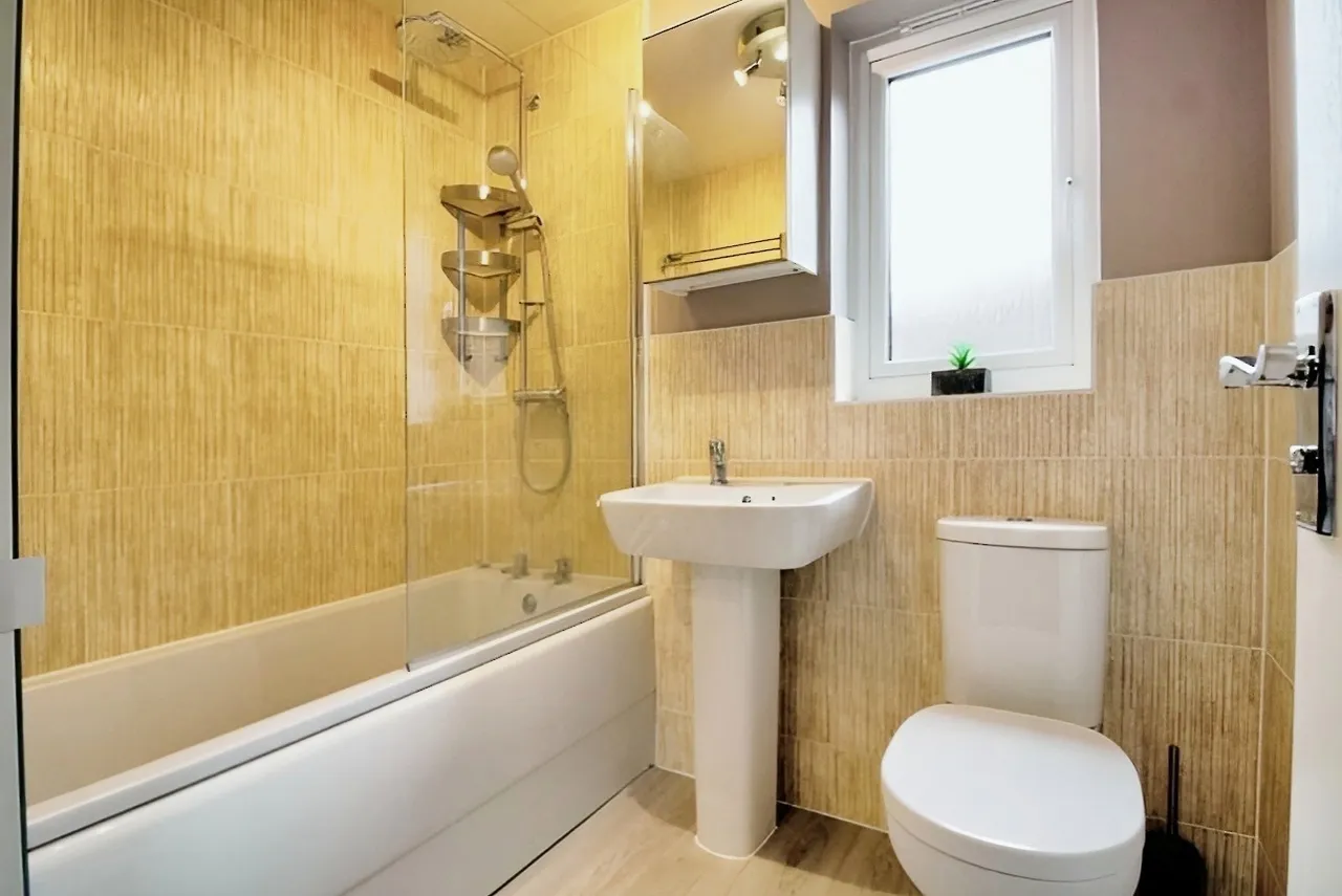 Mortimer Avenue, Cardiff, CF3, photo 14