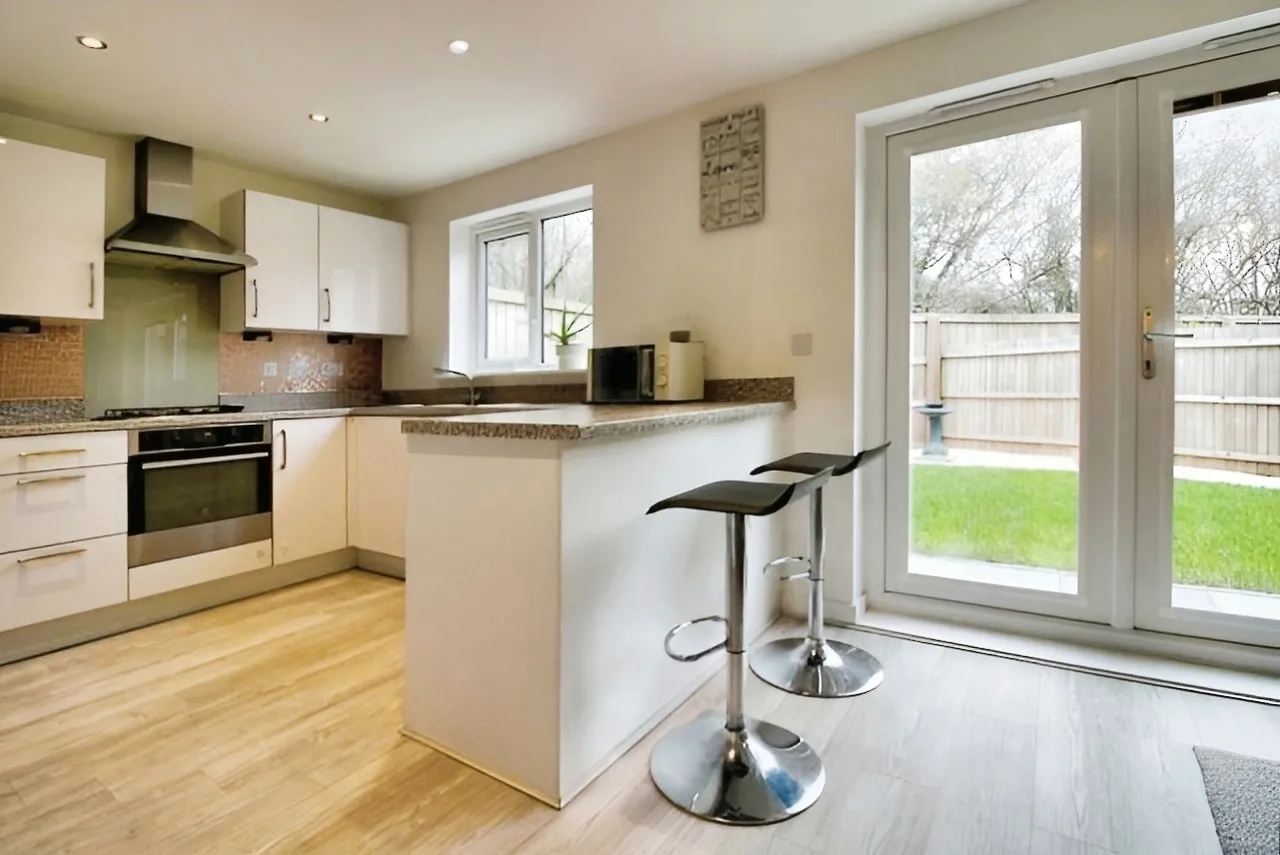 Mortimer Avenue, Cardiff, CF3, photo 2