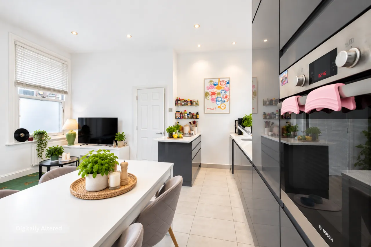 Hilltop Road, West Hampstead, NW6, photo 22