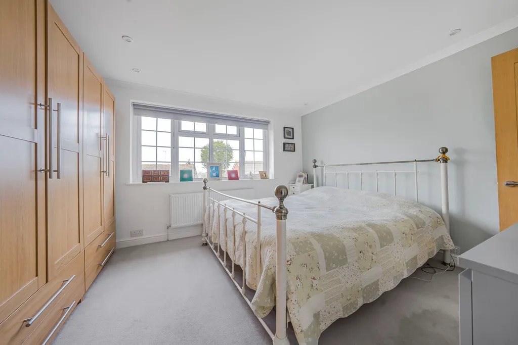 Beacon Close, Uxbridge, photo 15