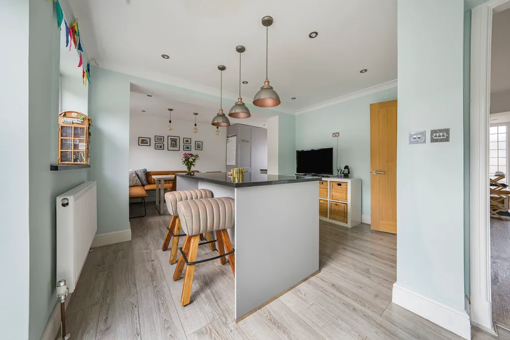 Beacon Close, Uxbridge, photo 7