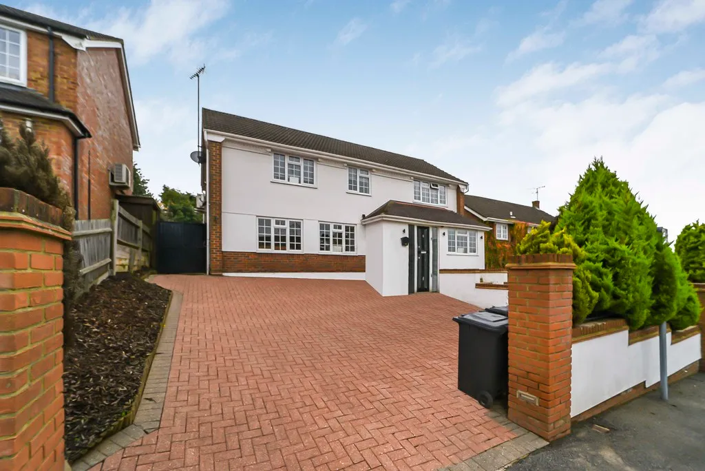 Beacon Close, Uxbridge, photo 23