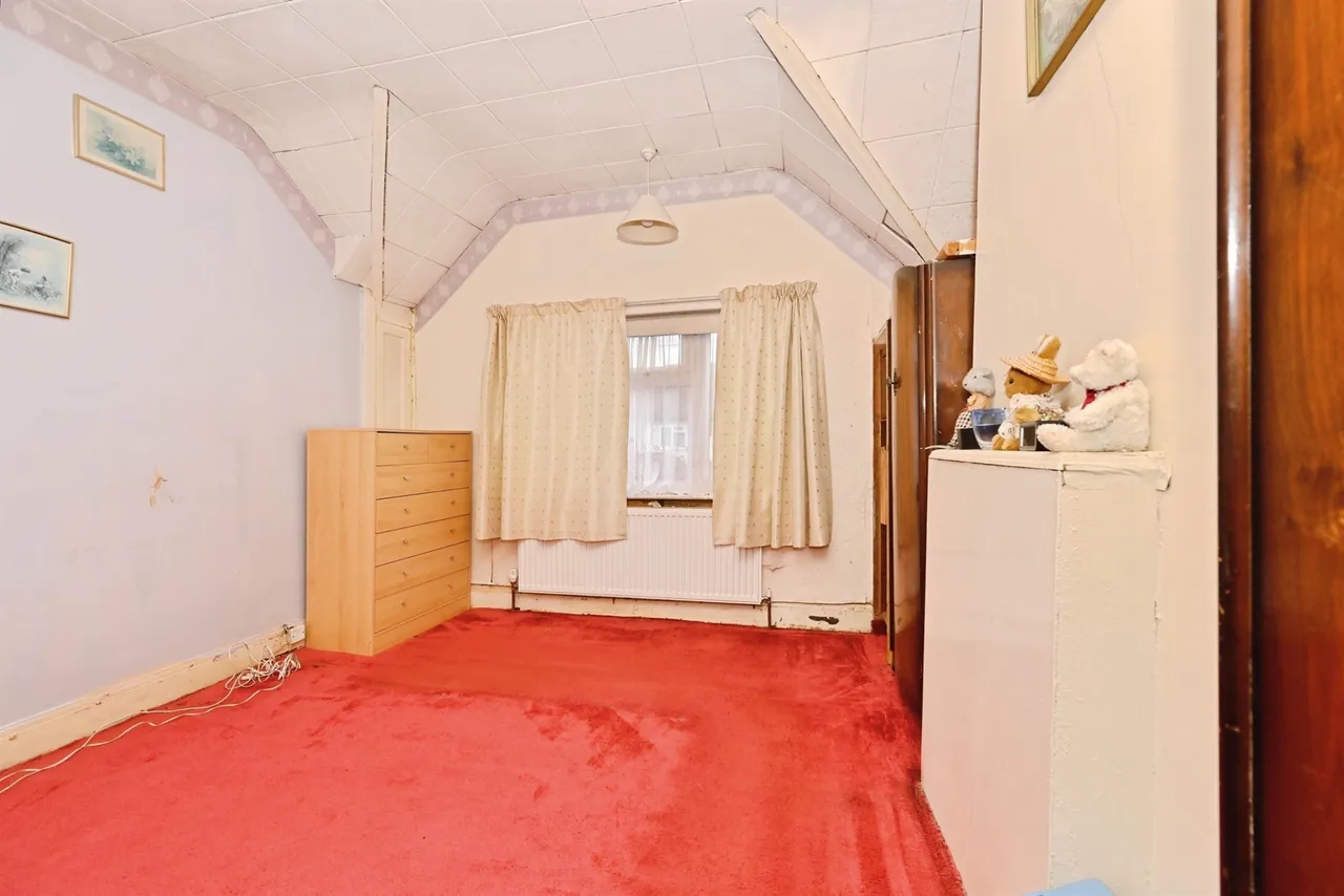 Maytree Crescent, Watford, photo 7