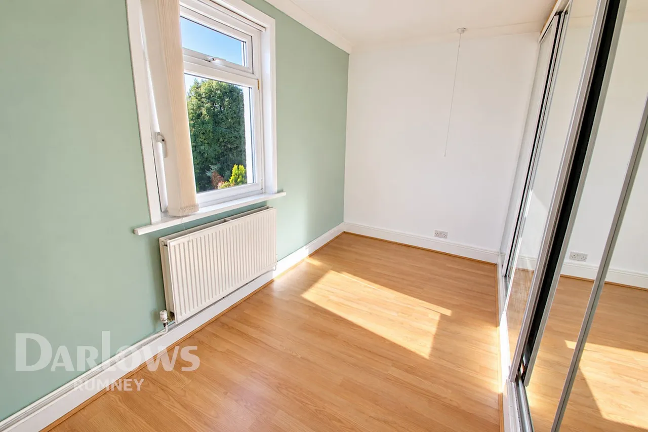 Tyr-Y-Sarn Road, Cardiff, photo 14