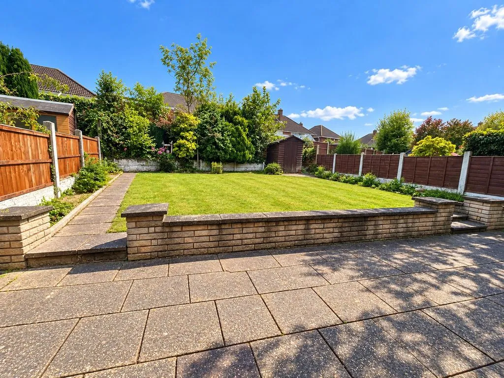 Friezland Way, Brownhills, WS8, photo 13