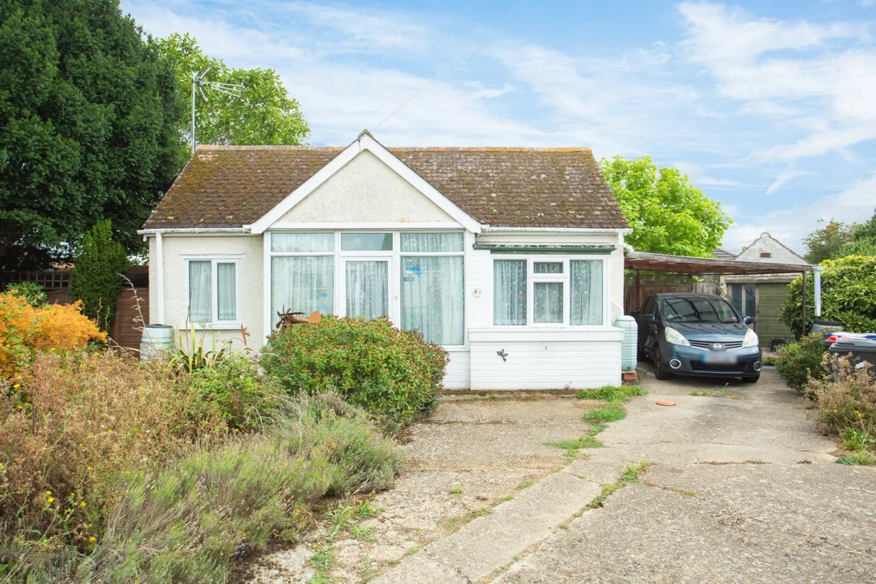 2 bed house for sale, Citroen Close, Herne Bay, CT6
