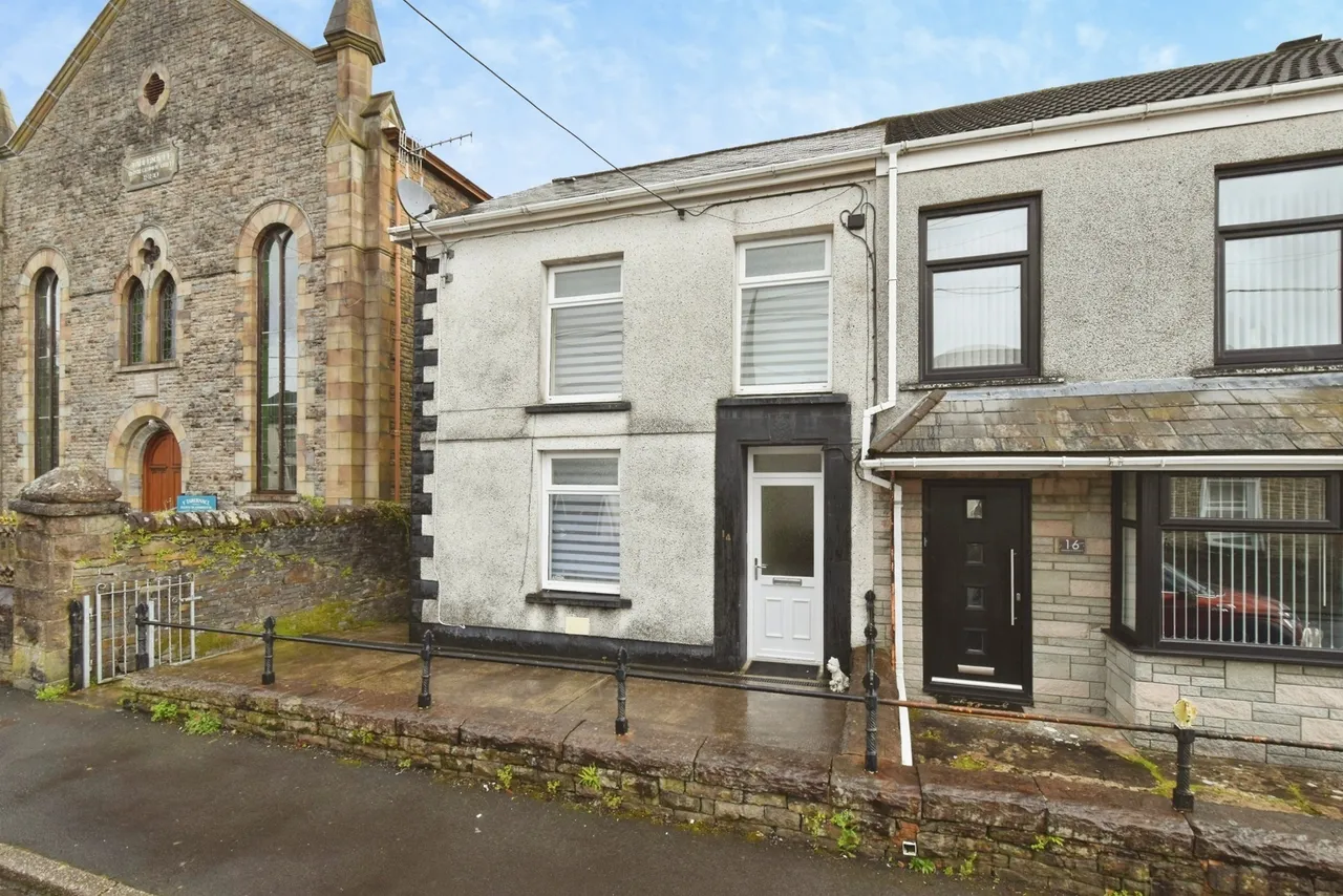 3 bed house to rent, Thomas Street, Pontardawe, SA8