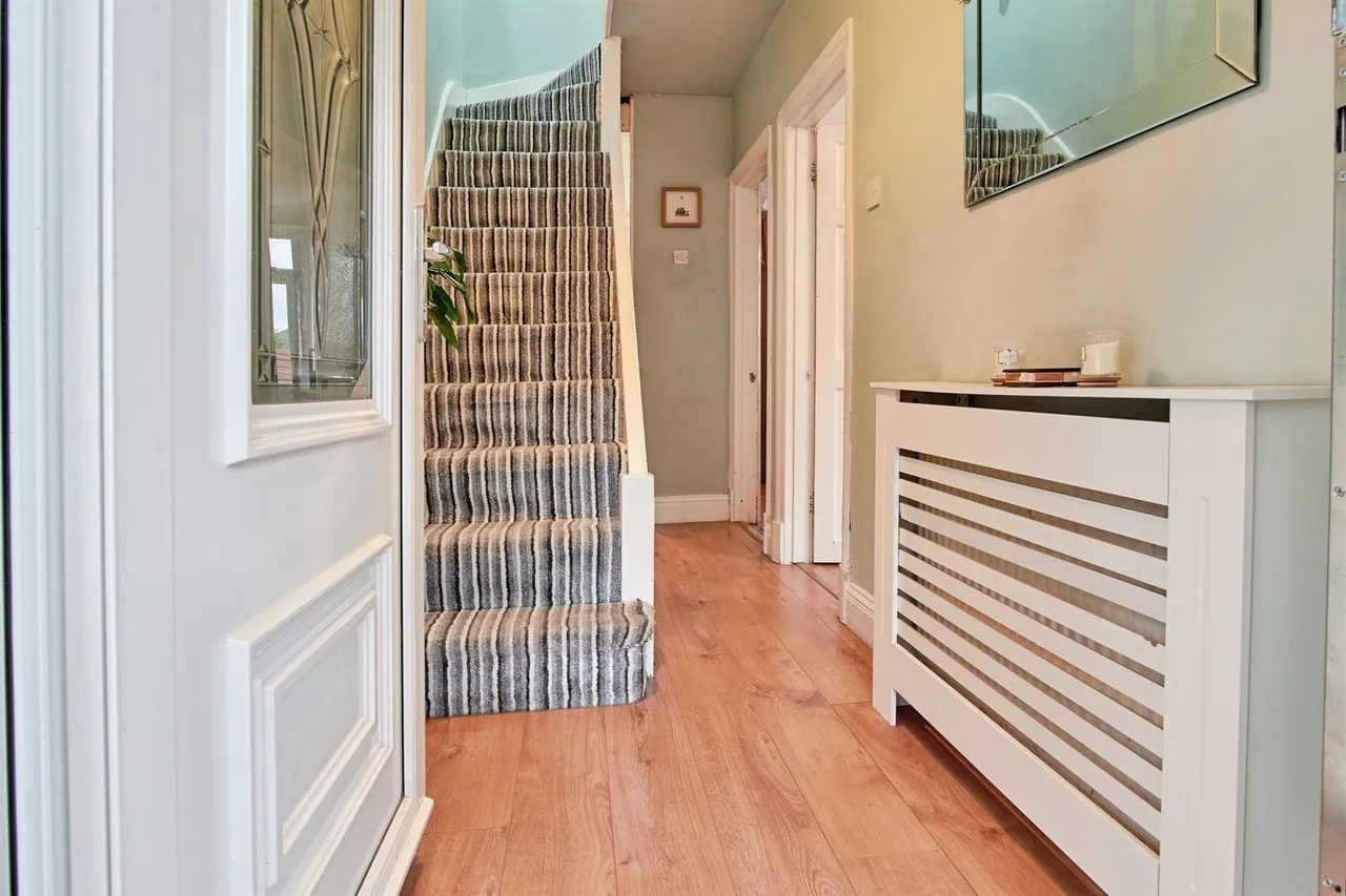 Upper Meadow Road, Quinton, B32, photo 3