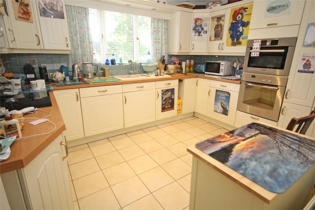 New Milton, Hampshire, photo 7