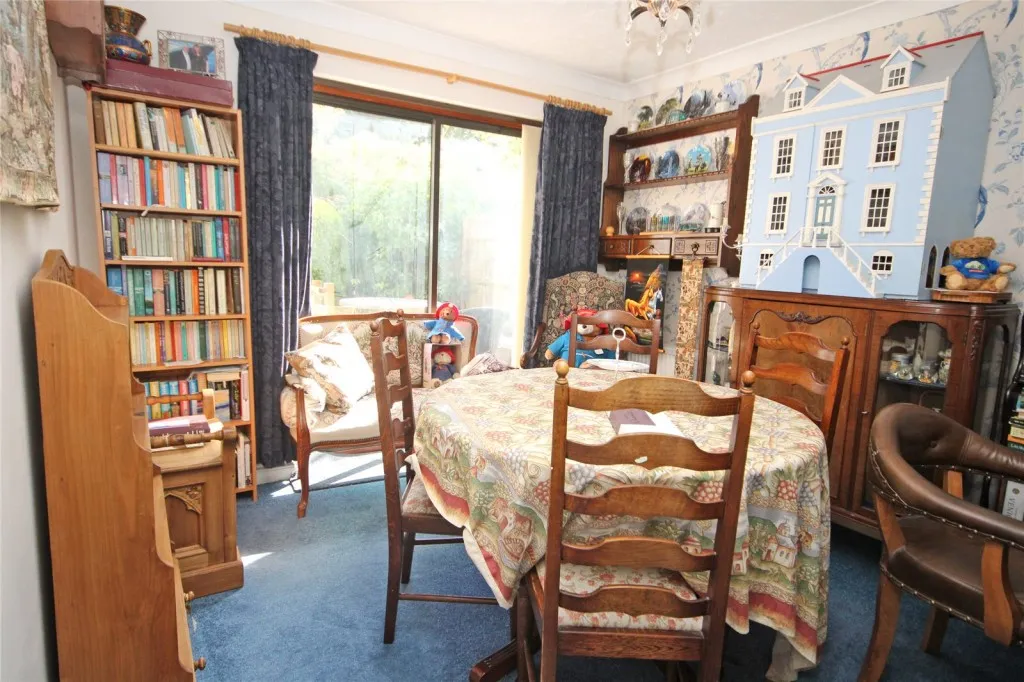 New Milton, Hampshire, photo 6