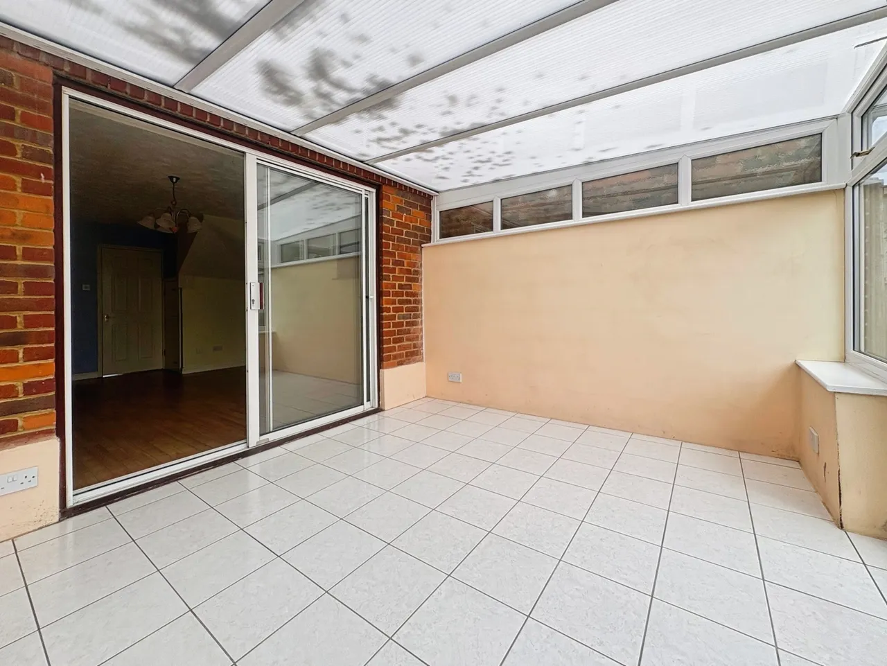 Crosby Way, Farnham, Surrey, GU9 7XG, photo 9